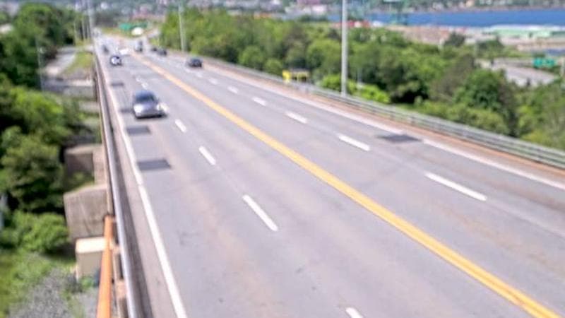 MacKay Bridge - Dartmouth bound