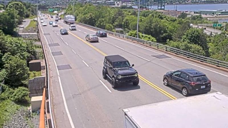 MacKay Bridge - Dartmouth bound