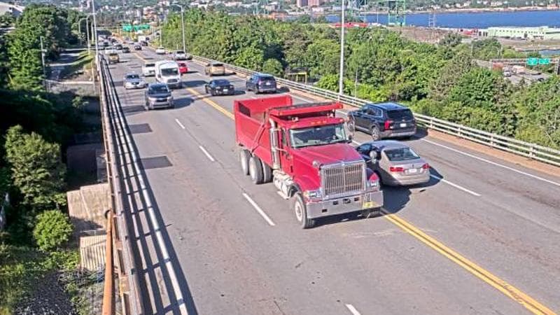MacKay Bridge - Dartmouth bound