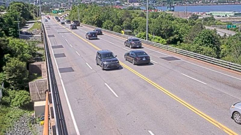 MacKay Bridge - Dartmouth bound
