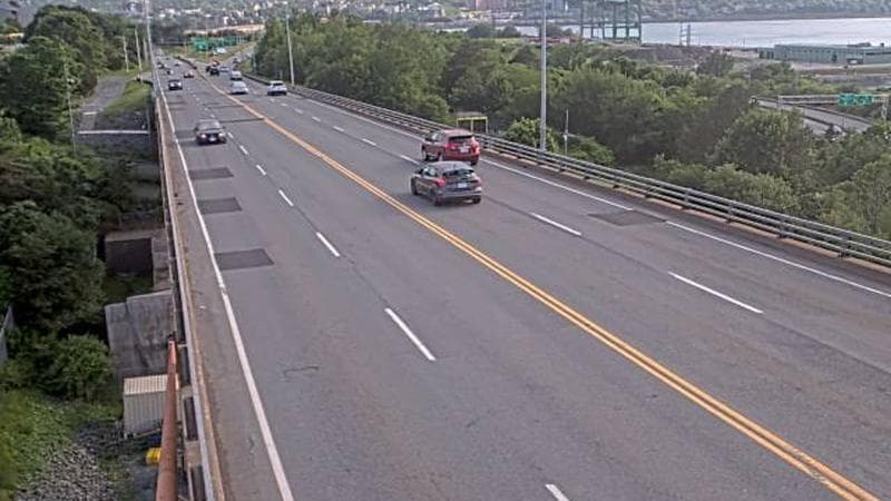 MacKay Bridge - Dartmouth bound