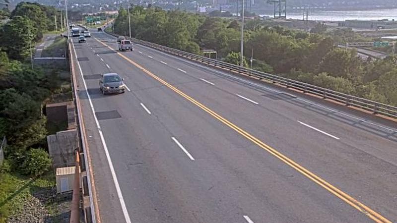 MacKay Bridge - Dartmouth bound