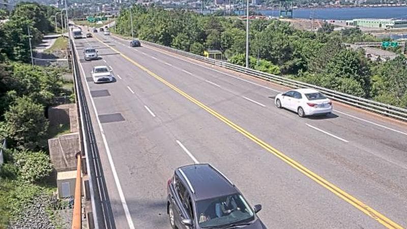 MacKay Bridge - Dartmouth bound