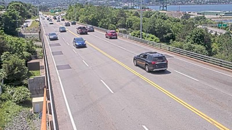 MacKay Bridge - Dartmouth bound