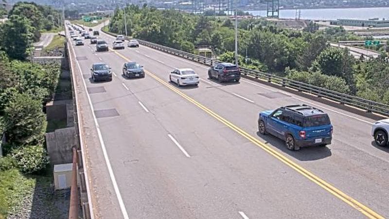 MacKay Bridge - Dartmouth bound