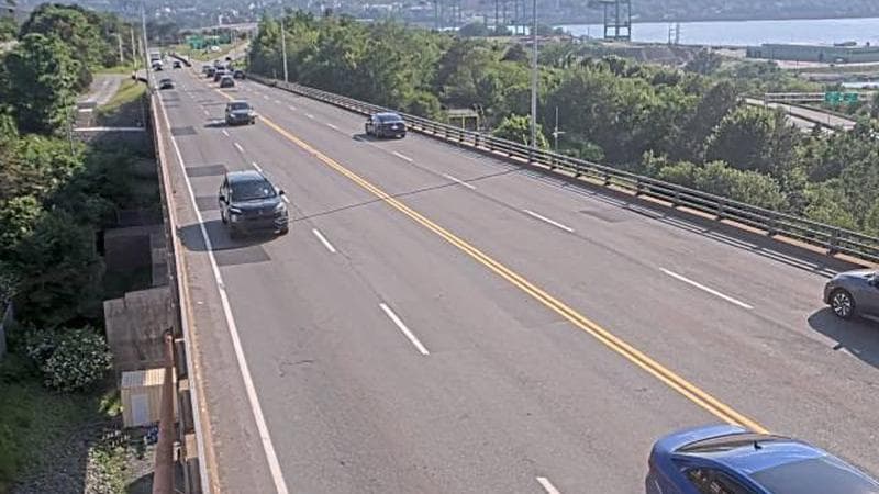 MacKay Bridge - Dartmouth bound