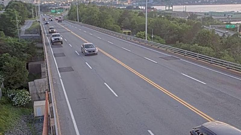 MacKay Bridge - Dartmouth bound