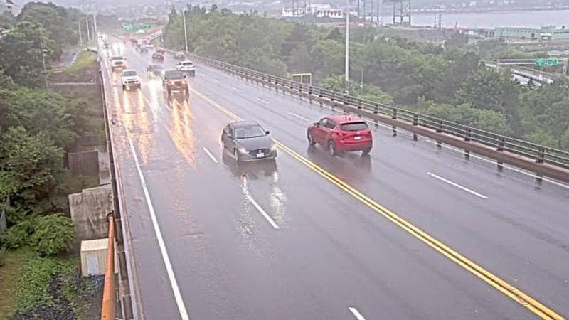 MacKay Bridge - Dartmouth bound