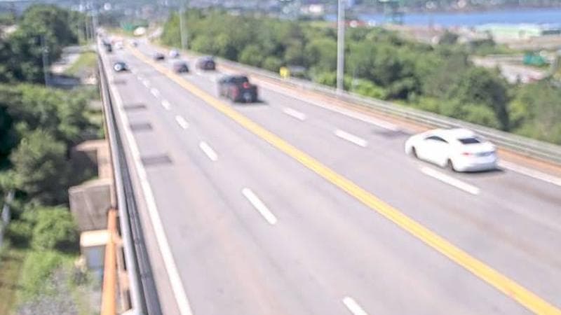 MacKay Bridge - Dartmouth bound