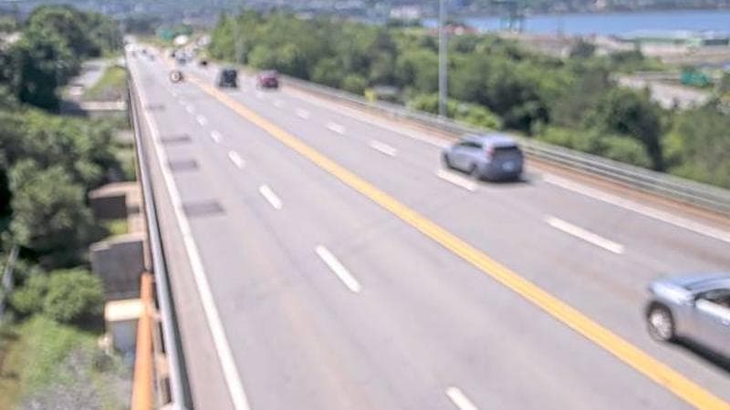 MacKay Bridge - Dartmouth bound