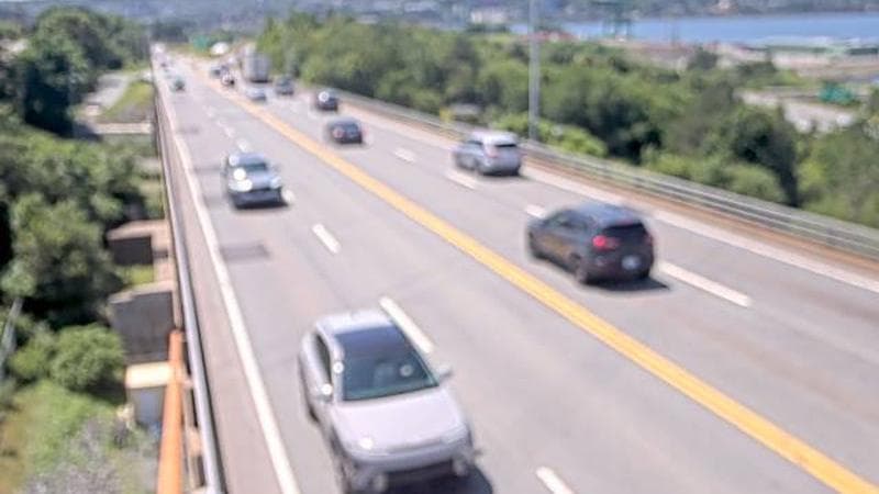MacKay Bridge - Dartmouth bound
