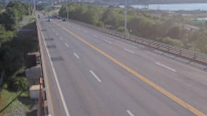 MacKay Bridge - Dartmouth bound