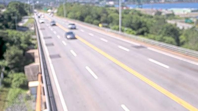 MacKay Bridge - Dartmouth bound