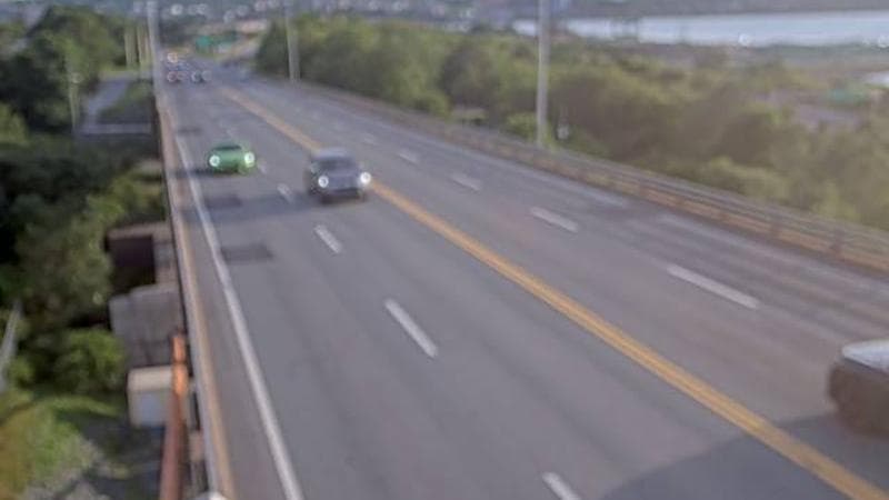 MacKay Bridge - Dartmouth bound