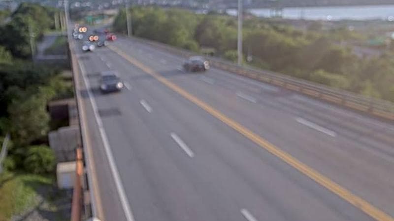 MacKay Bridge - Dartmouth bound
