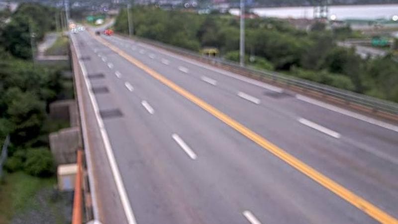 MacKay Bridge - Dartmouth bound