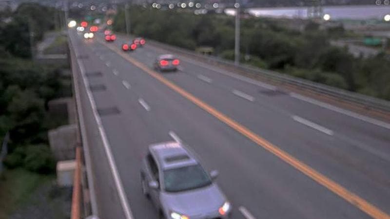MacKay Bridge - Dartmouth bound