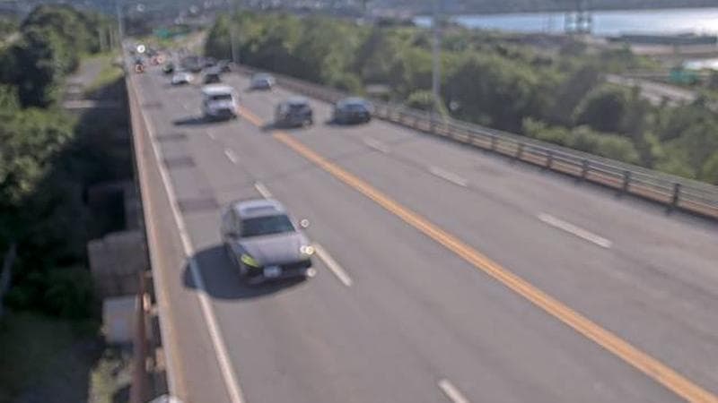 MacKay Bridge - Dartmouth bound