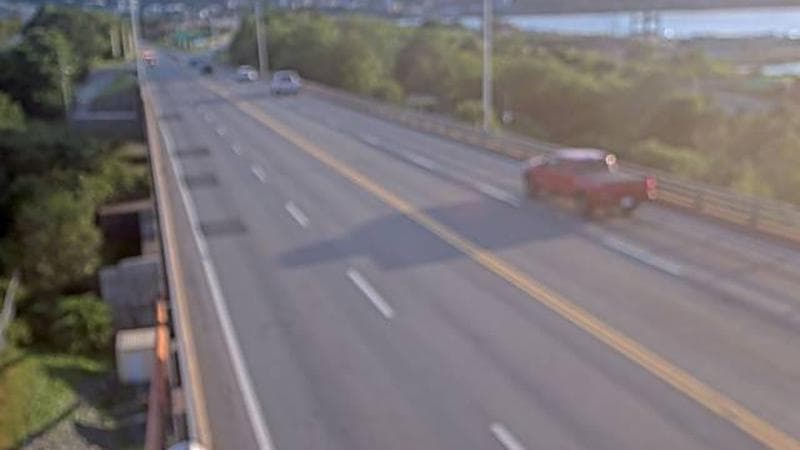 MacKay Bridge - Dartmouth bound