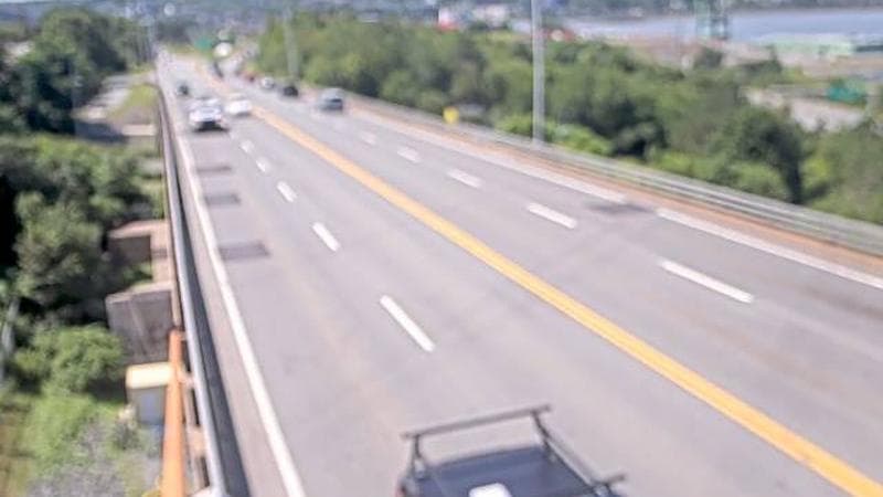 MacKay Bridge - Dartmouth bound
