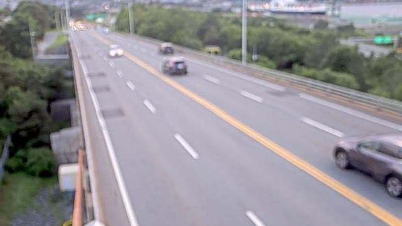 MacKay Bridge - Dartmouth bound