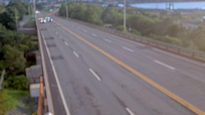 MacKay Bridge - Dartmouth bound