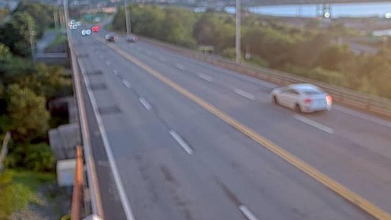 MacKay Bridge - Dartmouth bound