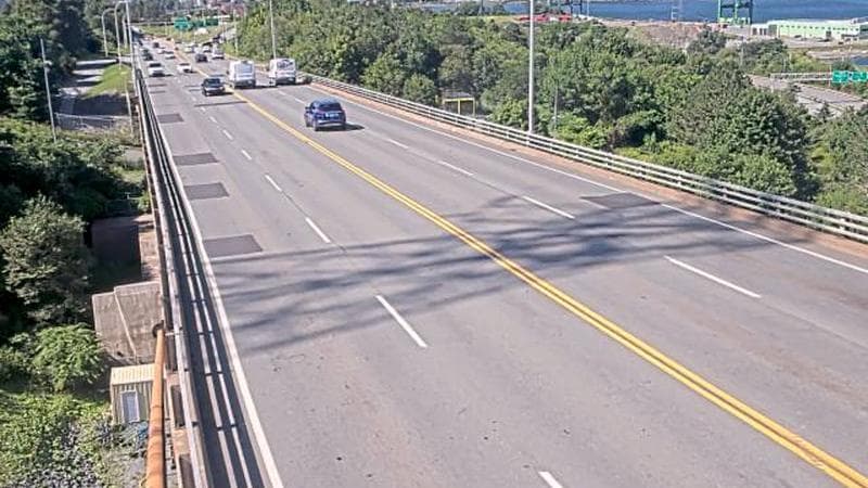 MacKay Bridge - Dartmouth bound
