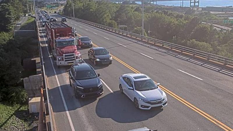 MacKay Bridge - Dartmouth bound