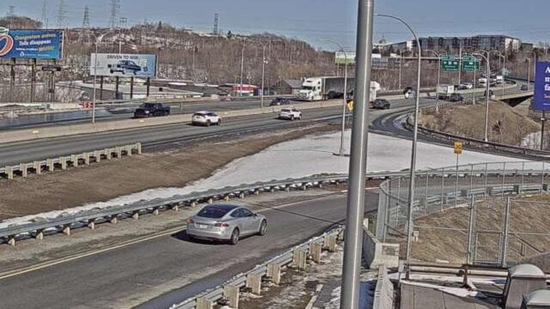 MacKay Bridge - Halifax bound