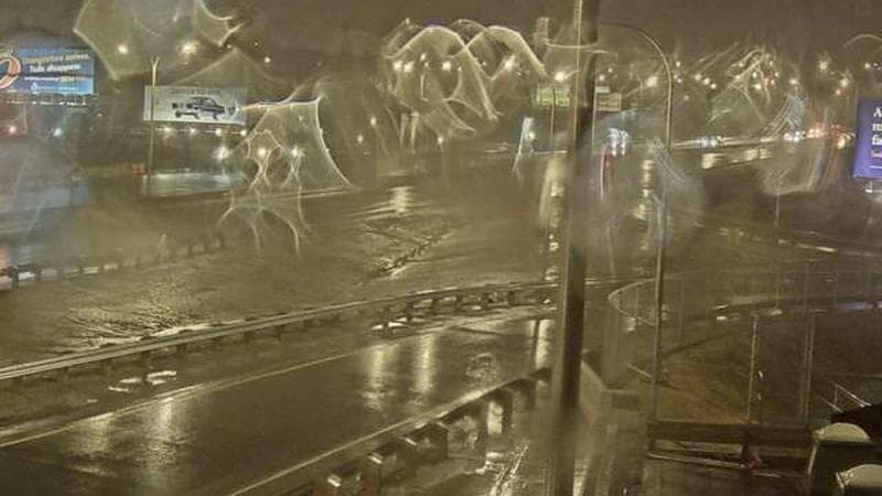 MacKay Bridge - Halifax bound