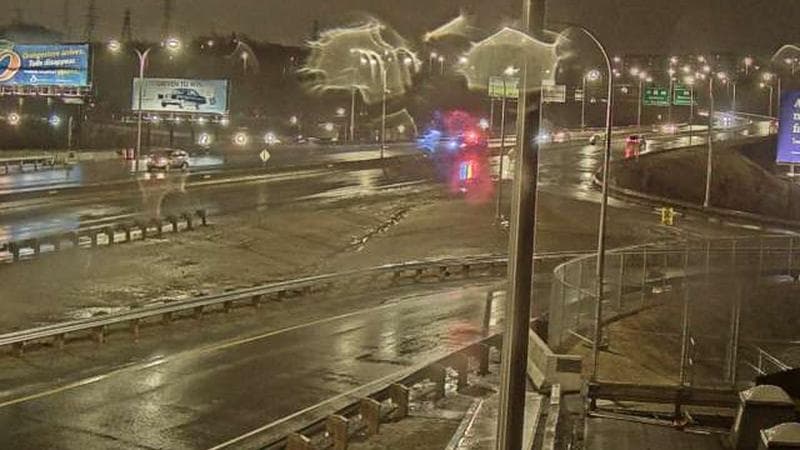 MacKay Bridge - Halifax bound