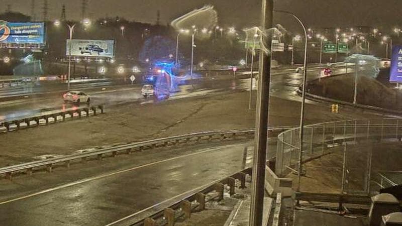 MacKay Bridge - Halifax bound