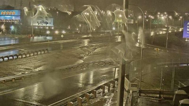 MacKay Bridge - Halifax bound