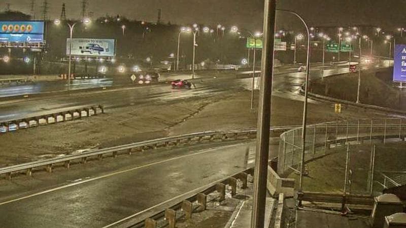MacKay Bridge - Halifax bound