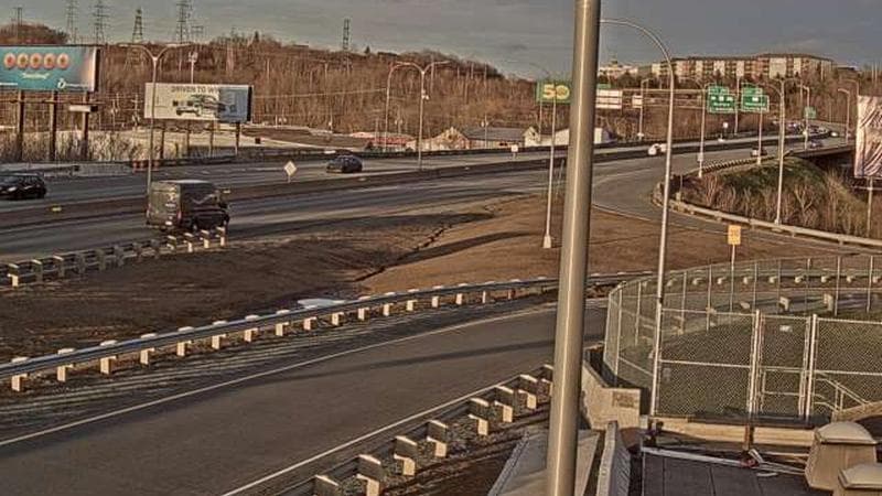 MacKay Bridge - Halifax bound