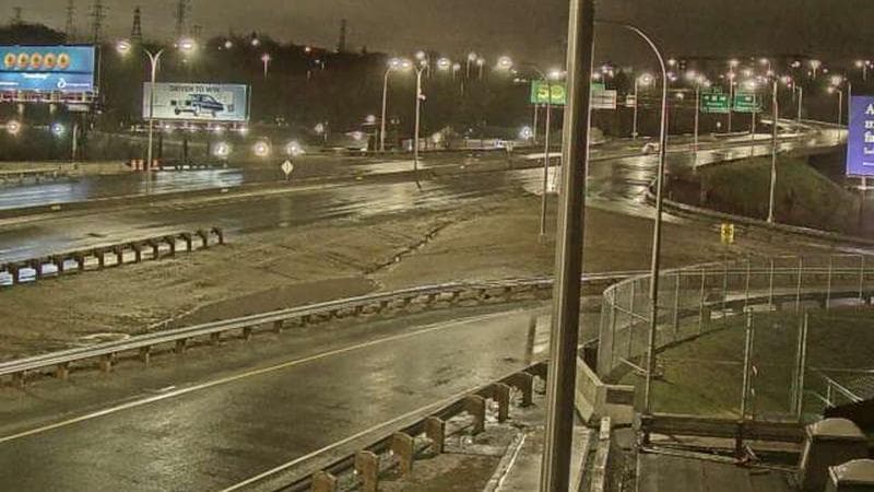 MacKay Bridge - Halifax bound