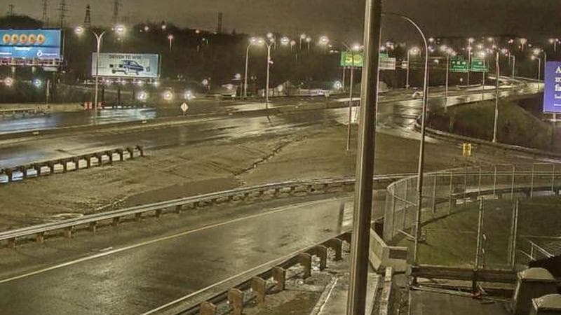 MacKay Bridge - Halifax bound