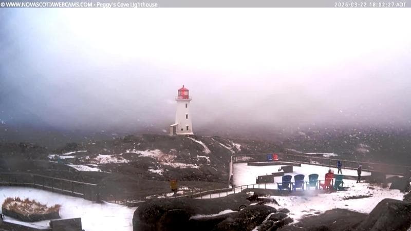 Peggy's Cove Lighthouse