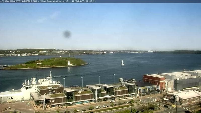 Pier 21