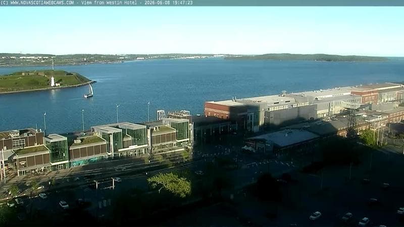 Pier 21