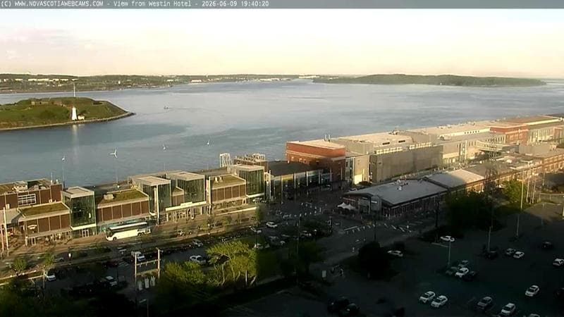 Pier 21