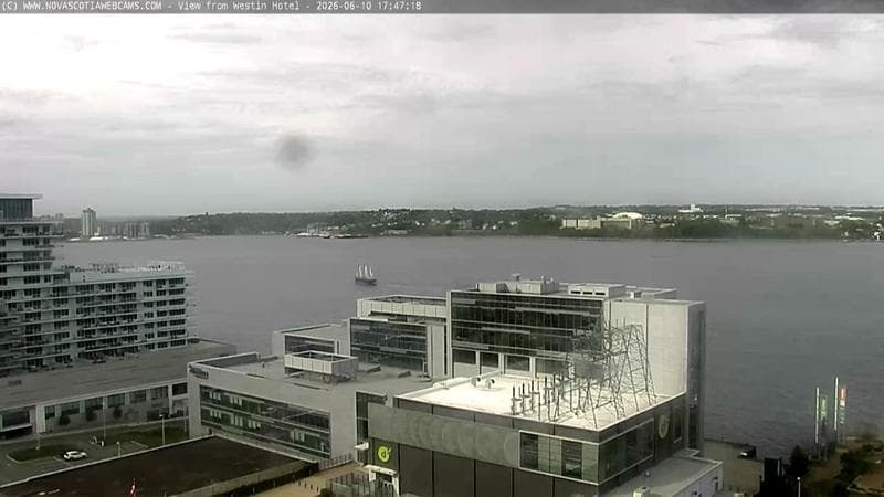 Pier 21