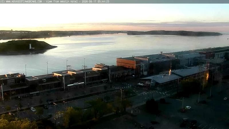 Pier 21