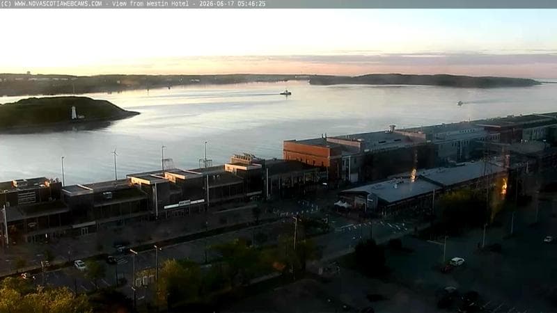 Pier 21