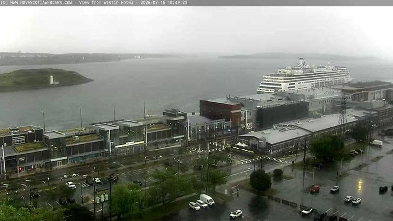 Pier 21