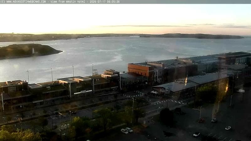 Pier 21