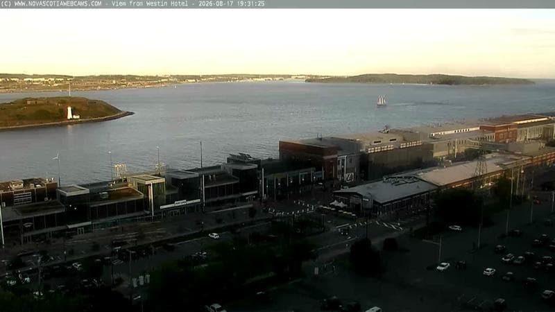 Pier 21